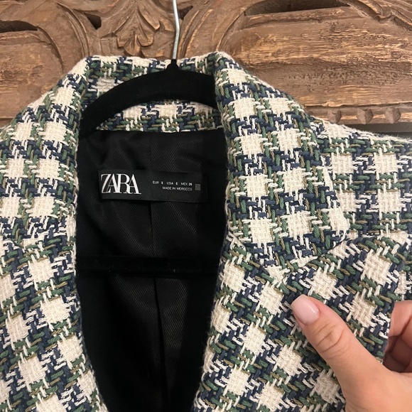 Like New! ZARA multi color lux blazer size small - Picture 5 of 11